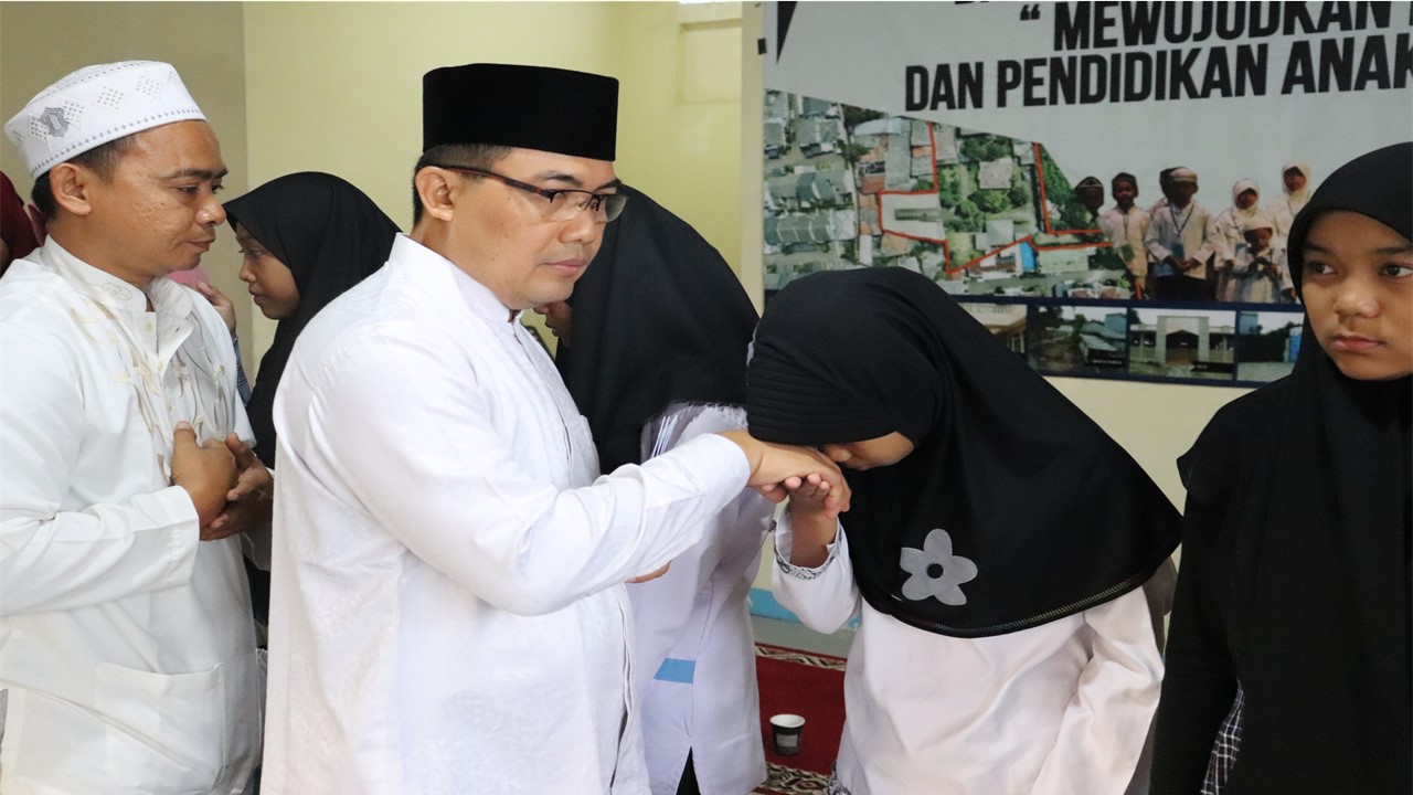 Read more about the article Perubahan Besar Diawali Dari Tangan Anak Yatim